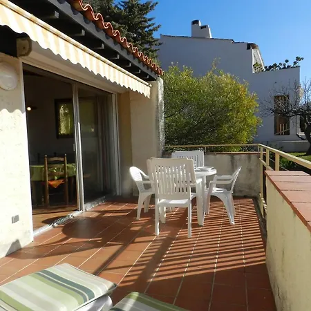 Le Lavandou, 2 Pieces, 4 Personnes - Fr-1-251-623 *